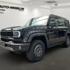 Czarny BAIC BJ40, idealny do terenu, czeka na Ciebie. Sprawdź atrakcyjną baic bj40 cenę!