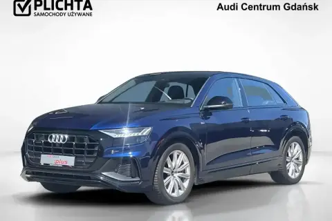Granatowy Audi SQ8 na sprzedaż. Sprawdź atrakcyjną audi sq8 cena w Audi Centrum Gdańsk.