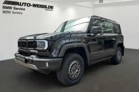 Czarny BAIC BJ40, idealny do terenu, czeka na Ciebie. Sprawdź atrakcyjną baic bj40 cenę!
