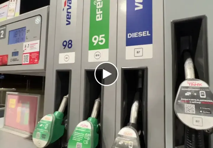 Dystrybutory paliwa: Diesel B7, benzyna 95 (E10) i 98 (E5). Tankowanie diesla B0 jest możliwe.