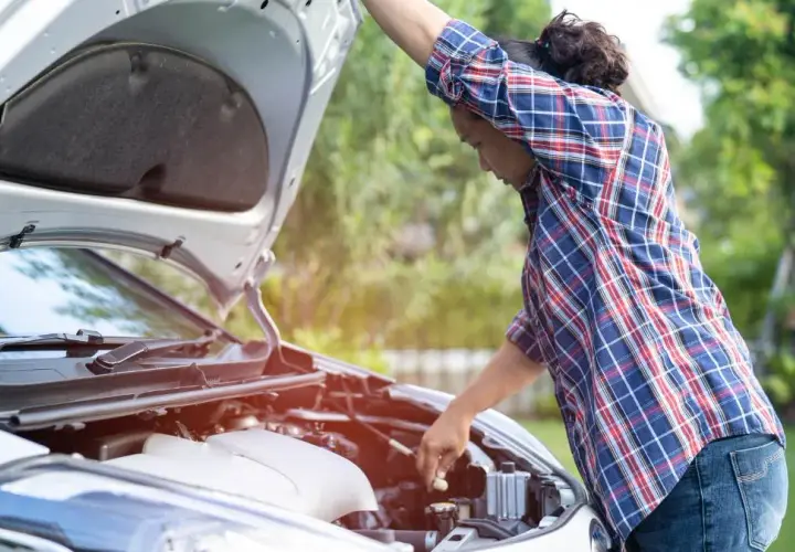 Dlaczego auto szarpie podczas jazdy diesel? Odkryj przyczyny i rozwiązania