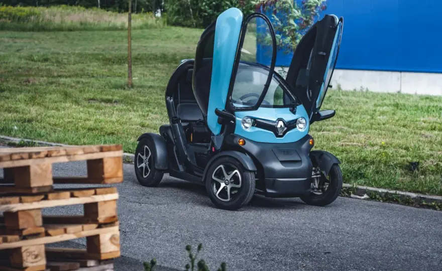 Renault Twizy cena - ile kosztuje i czy warto je kupić?
