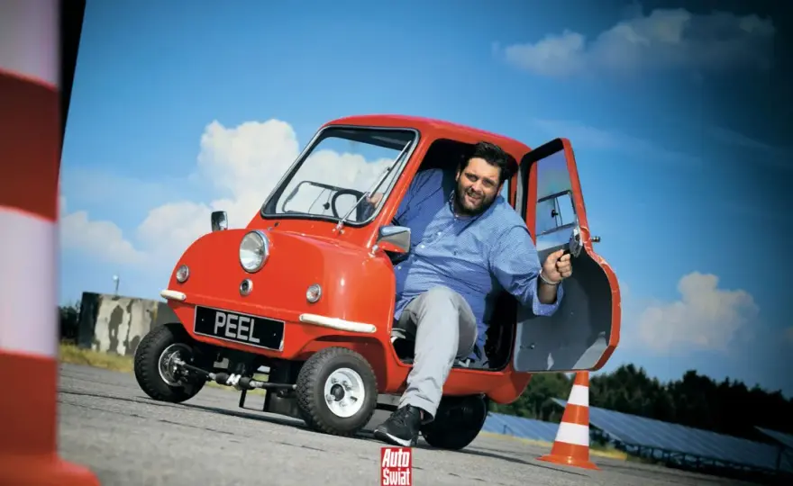 Peel P50 cena - ile kosztuje oryginał i replika?