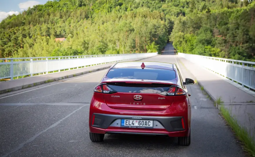 Hyundai Ioniq Hybrid - czy to wciąż rozsądny wybór?
