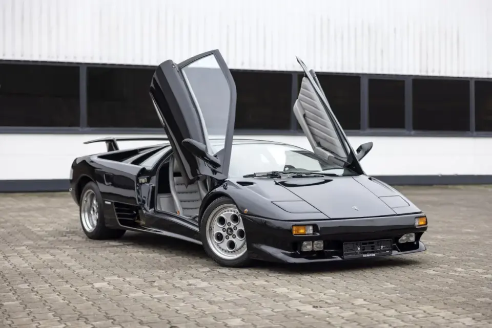 Lamborghini Diablo cena - ile kosztuje ten klasyk dziś?